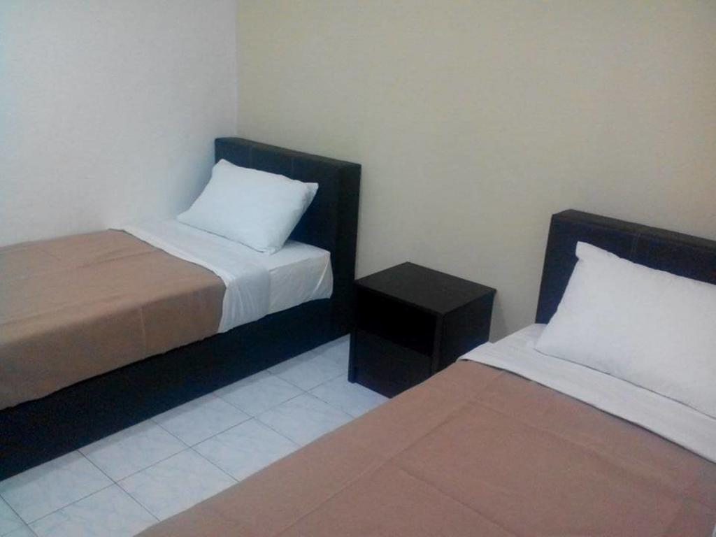 Rst Hotel Johor Bahru Rum bild